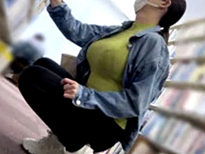 ポッチャリ爆乳女子大生が媚薬を盛られ地下室で3P中出しSEXにビクビク痙攣強制イキまくり！堀北実来