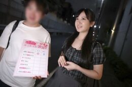 彼氏の隣で健康的な美人彼女が寝取られ中出しSEXで連続痙攣イキまくり！西尾まりな他