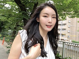 中国美人の四十路人妻が全身汗だくで頬を赤くして激痙攣マジイキ連発！盛永いろは